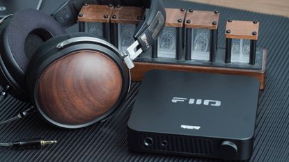 FiiO FT1 headphones