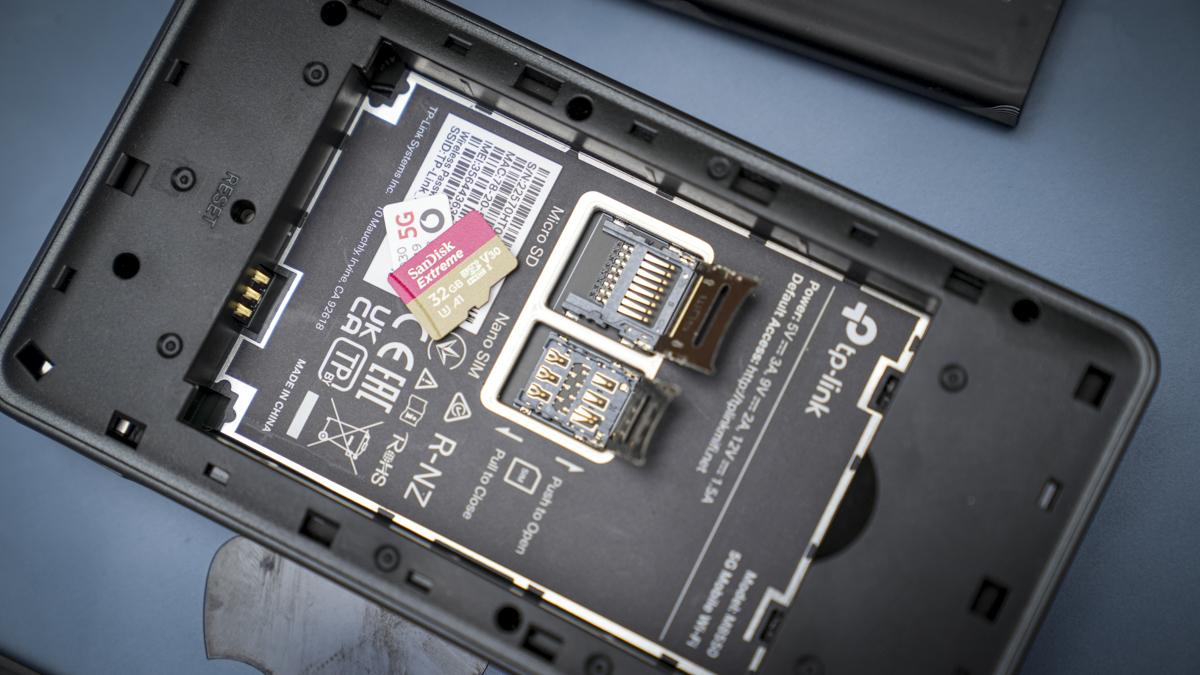 tp-link 5G Mobile Router M8550