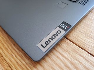 Lenovo Flex 5g Verizonlogo