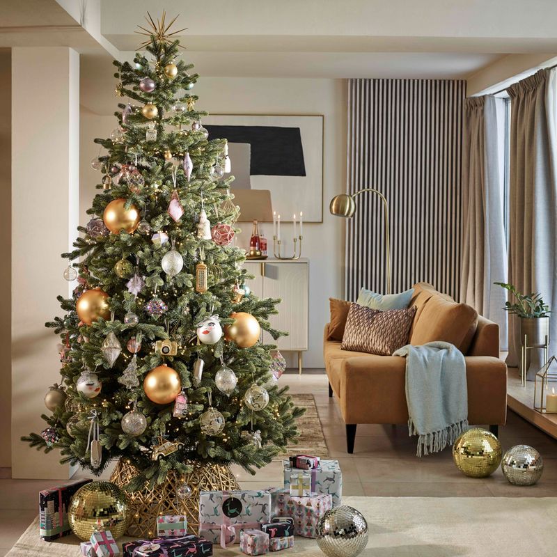 How to pack up and store your Christmas decorations  Ideal Home
