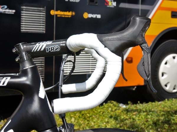 Tejay Van Garderen (HTC-Highroad) is using the anatomic-bend version of PRO's Vibe carbon bar.