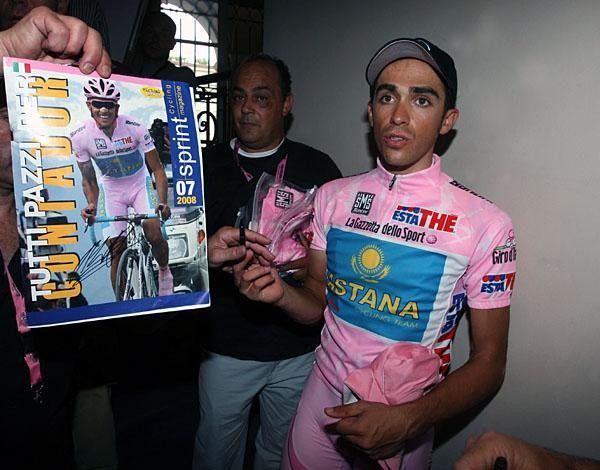 Contador can now start signing as Giro winner.