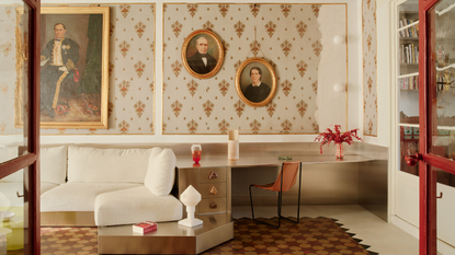 Casa el pirata, barcelona house redesigned