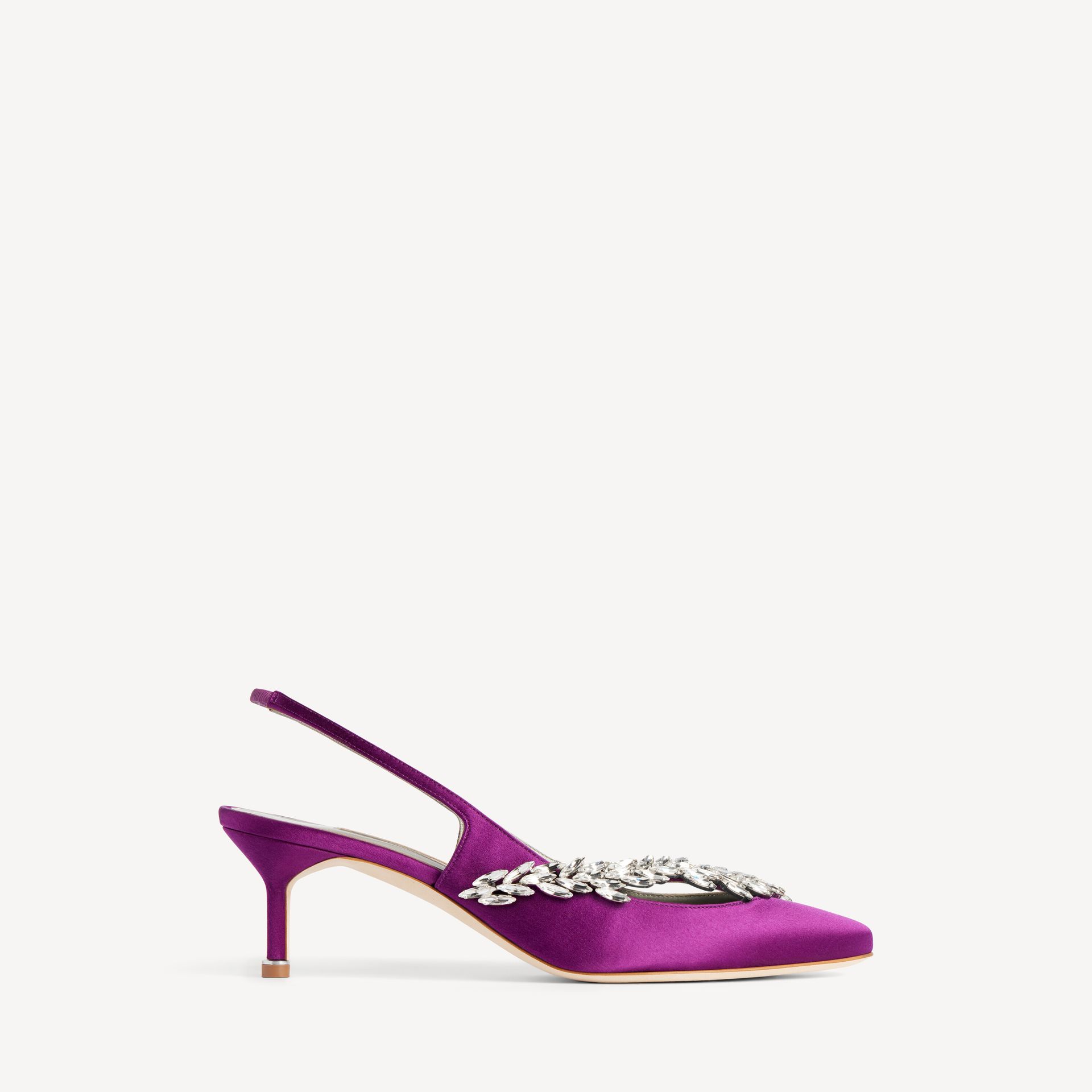 Women's Balenciaga | Manolo Blahnik Slingback in Violet