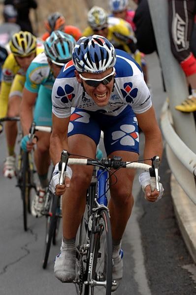 Philippe Gilbert (Fran&ccedil;aise des Jeux) had a go last year on the Poggio with Riccardo Ricc&ograve; (Saunier Duval-Scott), but the duo were caught at 1200 metres remaining