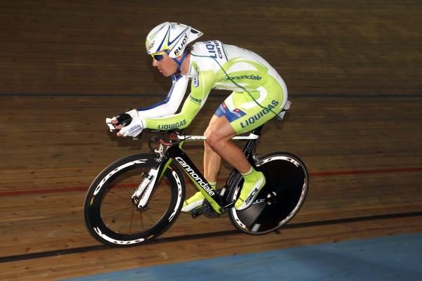Maciej Bodnar takes his turn on the track