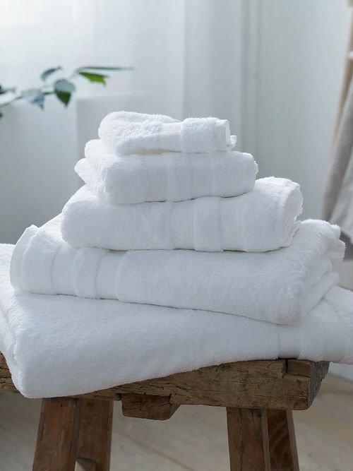 Classic Double Border Towels