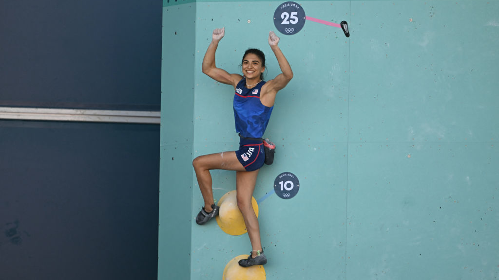 Natalie Grossman climbs in Paris 2024