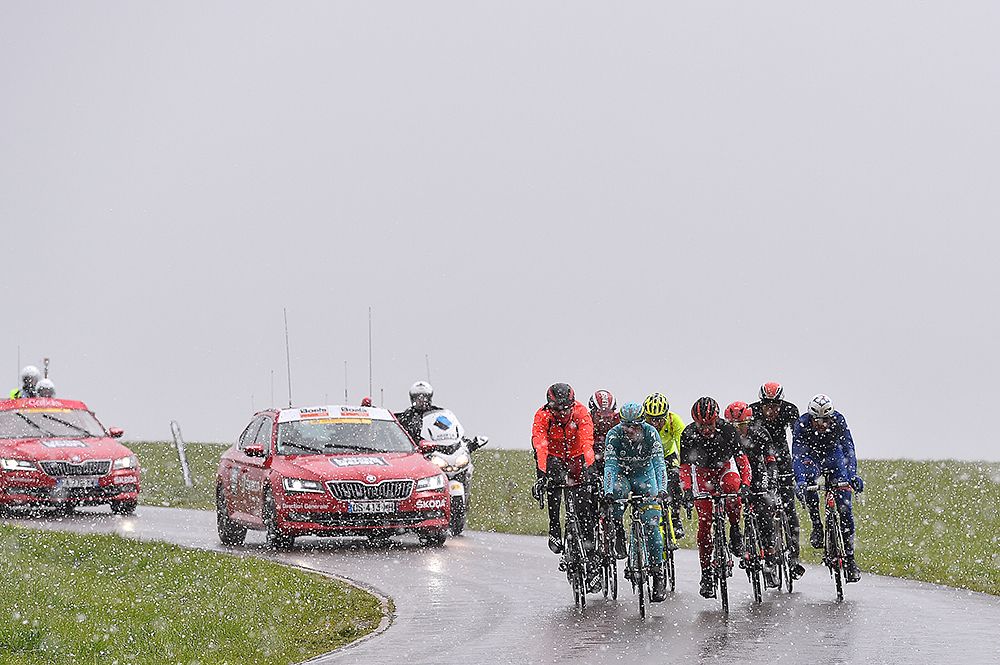 An early breakaway at Liege-Bastogne-Liege