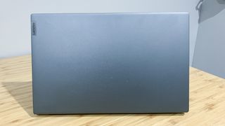 Lenovo IdeaPad Slim 7 (AMD Ryzen 7)