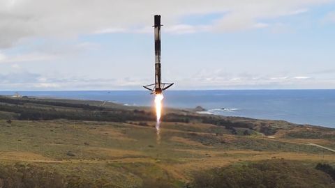 Watch SpaceX's Historic 200th Rocket Landing In This Super-sharp Video ...