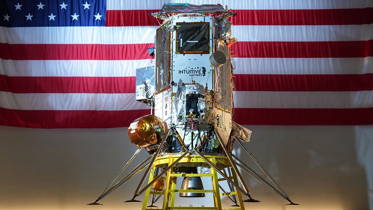 Private Athena moon lander arrives in Florida ahead of SpaceX