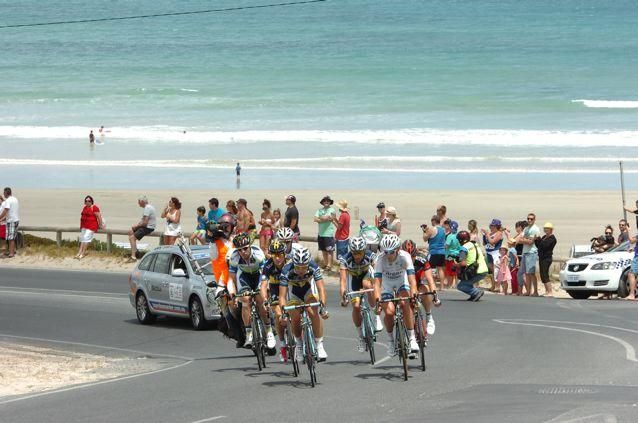 Sun and sand: a Tour Down Under classic
