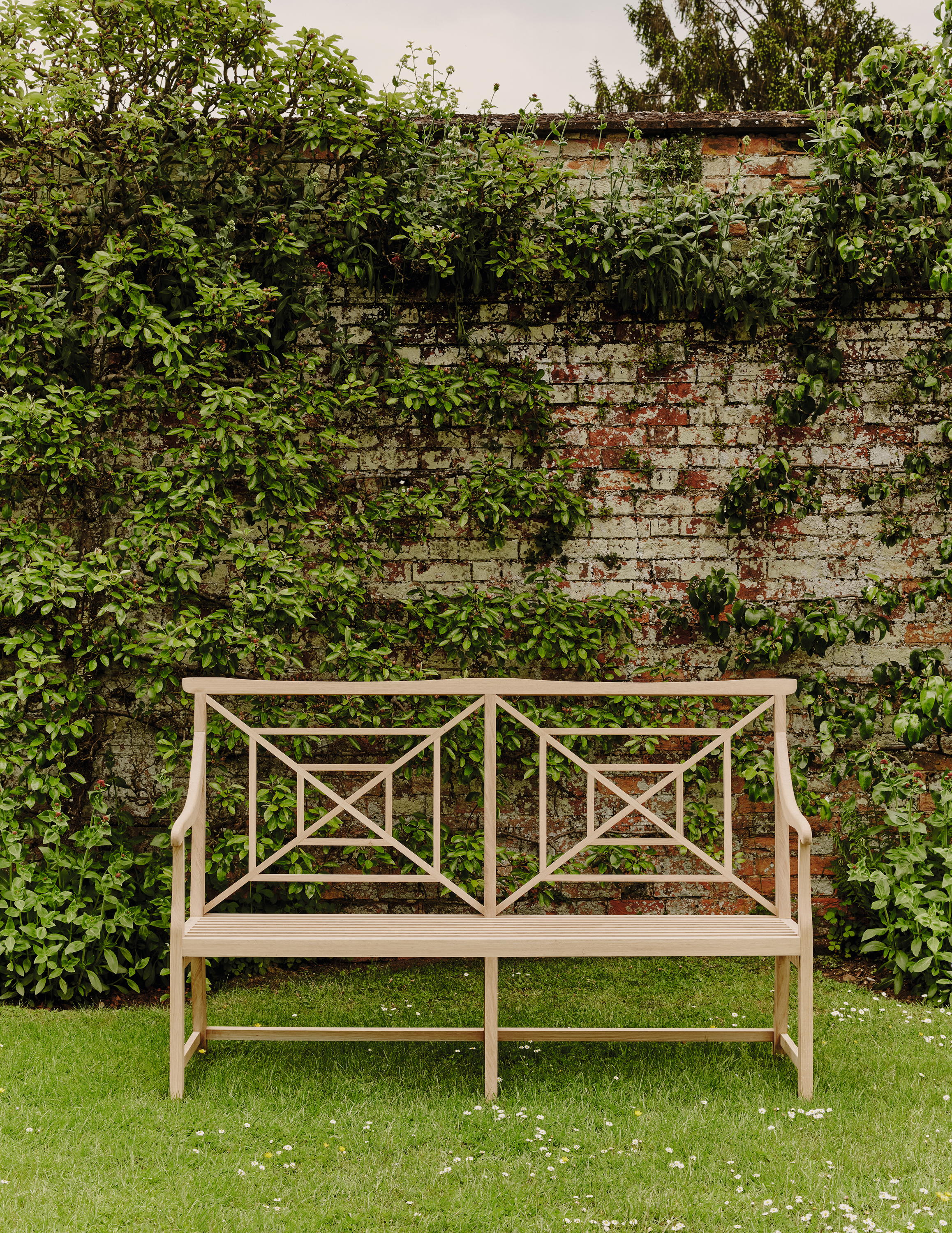 Jamb garden furniture