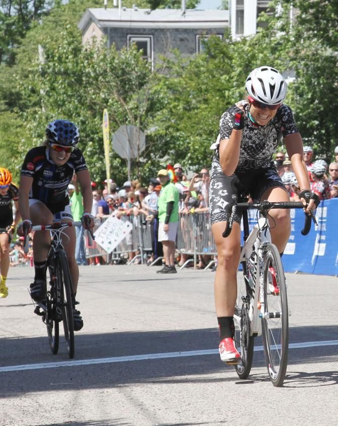 Two in a row for Evelyn Stevens (Specialized-Lululemon) Great job Evie