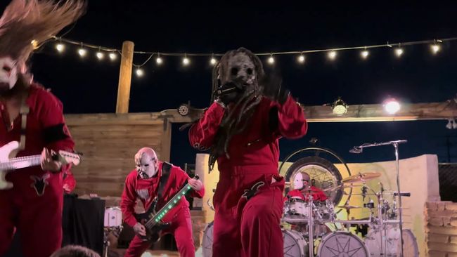 Slipknot just played their first show with their new drummer, and we