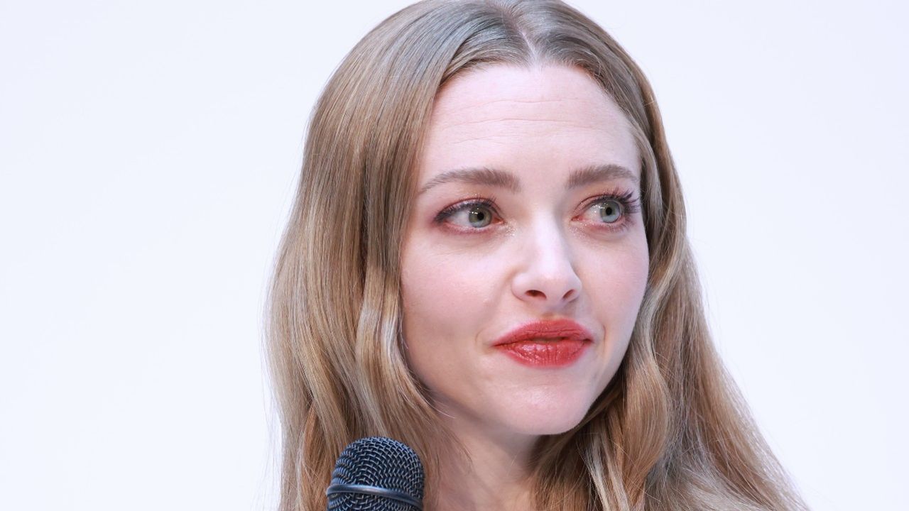 Amanda Seyfried in Shanghai