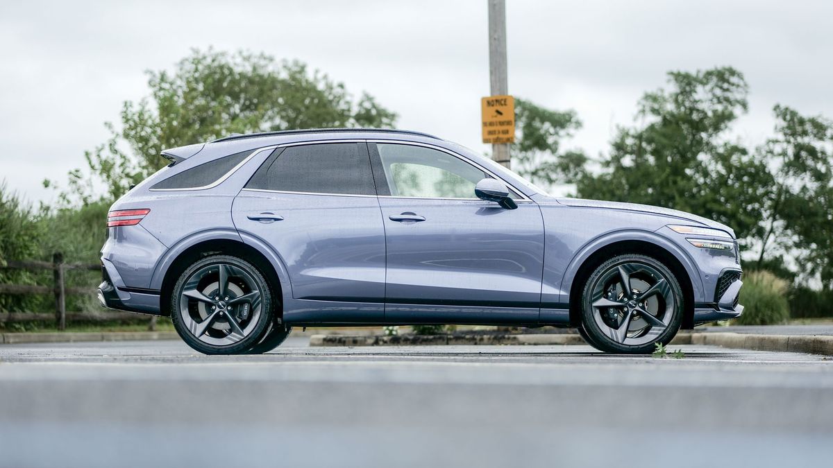 2026 Genesis GV70 test drive.