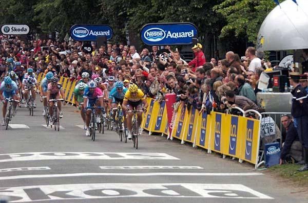 Cancellara went out of the saddle and squeezed every ounce of energy to win the stage.