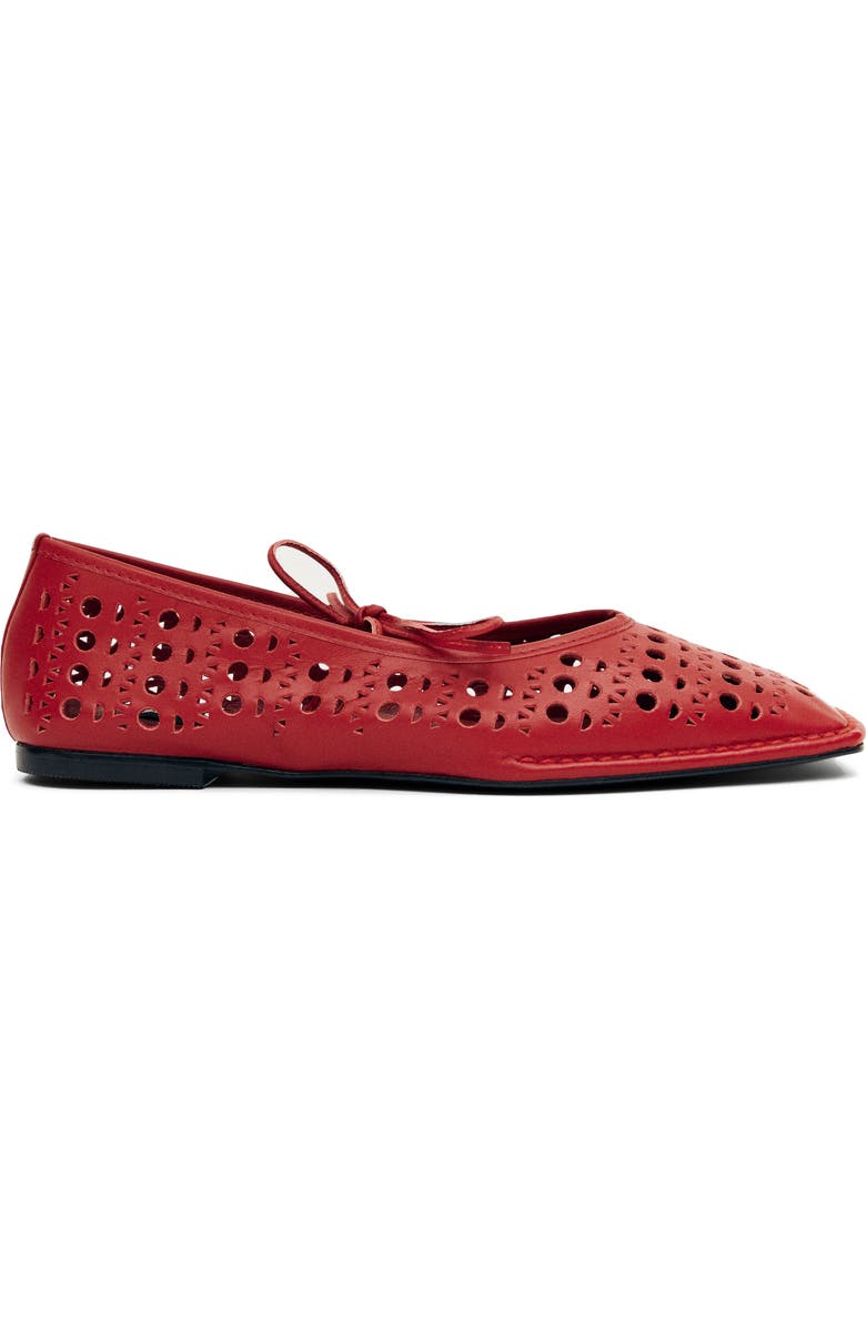 Sway Ballet Flat