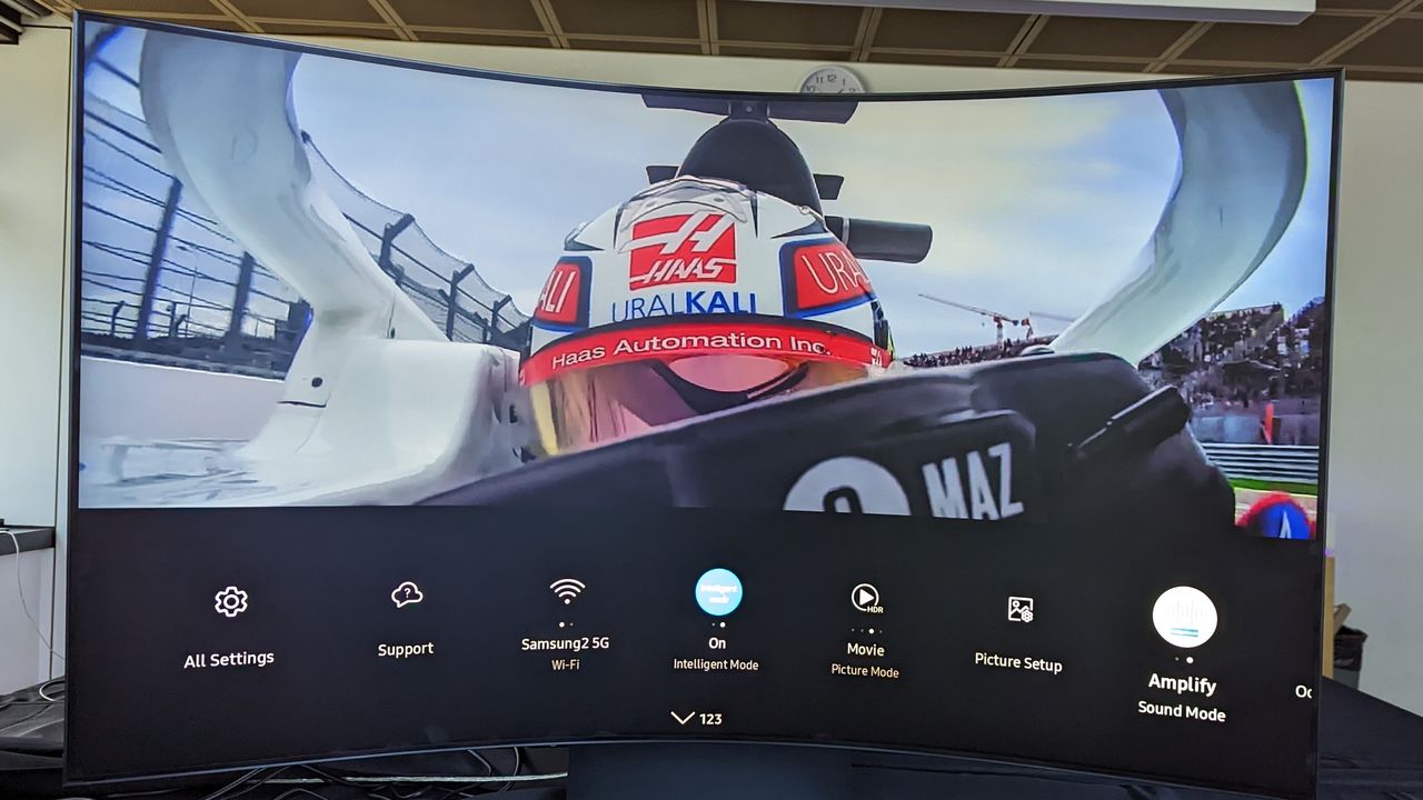 55" Odyssey Ark color banding on Netflix