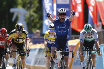 Mark Cavendish wins final stage of the Belgium Tour 2021