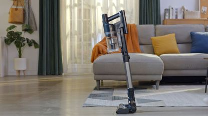 An Ultenic FS1 vacuum in a modern living room