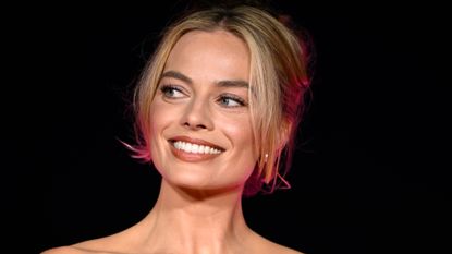 Margot Robbie attends the "Barbie" VIP Photocall at The London Eye on July 12, 2023 in London, England