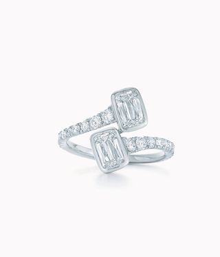 Ashoka diamond ring