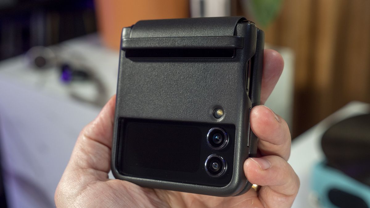 Samsung's new case for the Galaxy Z Flip 4