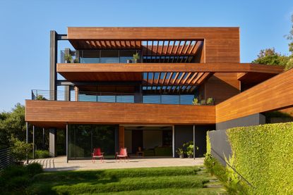 Rustic Canyon Residence, LA by Assembledge+ and Jamie Bush + Co.