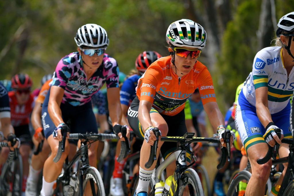 Amanda Spratt (Mitchelton-Scott) in the peloton