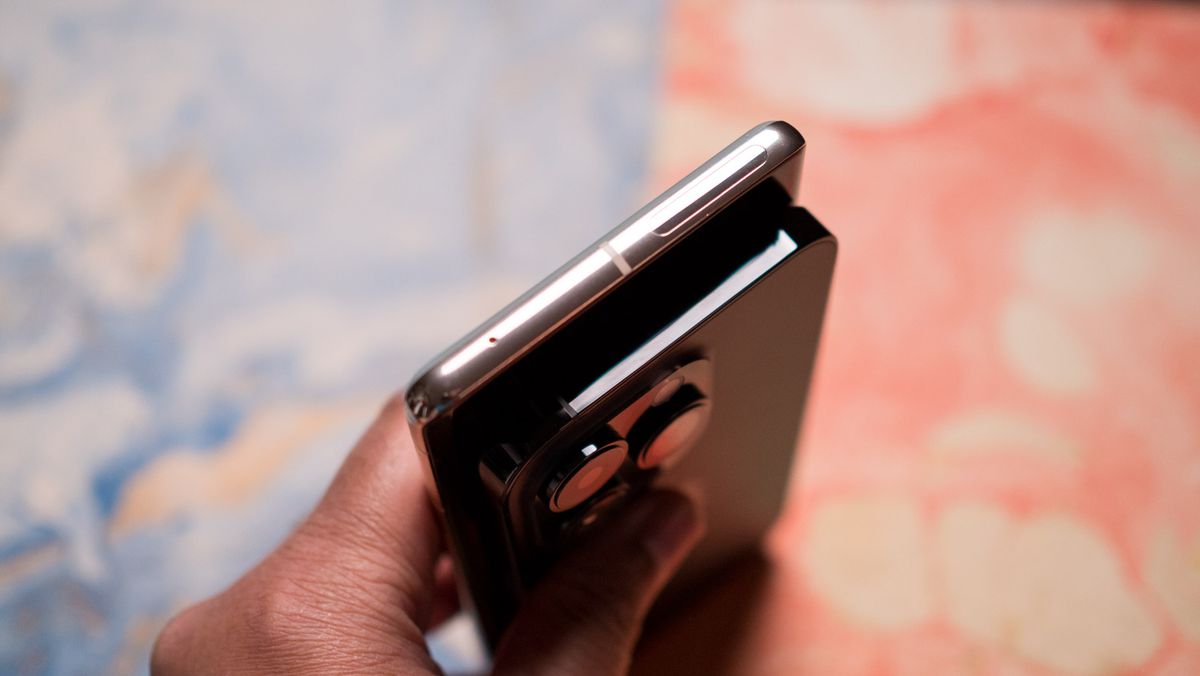 Google Pixel 7 Pro vs. iPhone 14 Pro
