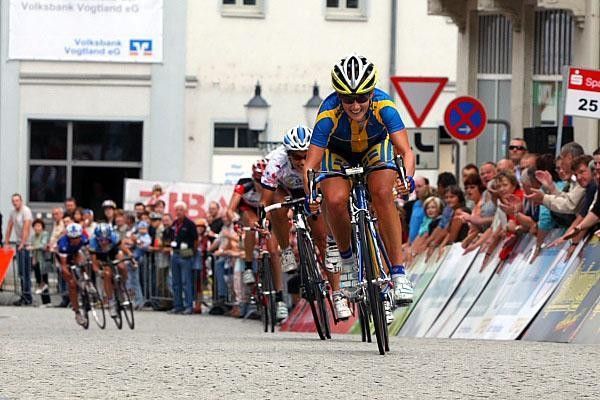 Emma Johansson (Swedish National Team) leads the bunch