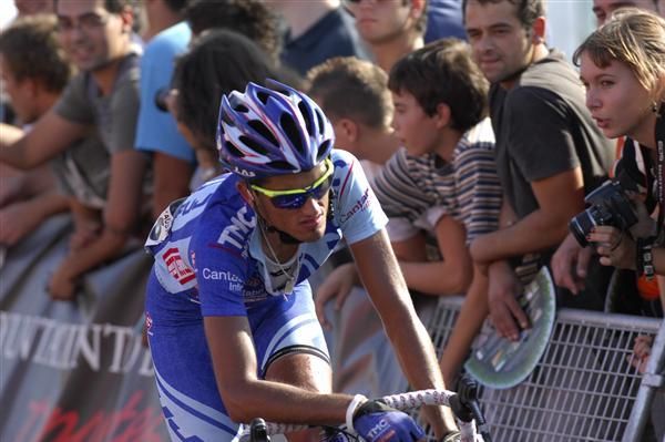 Be&ntilde;at Intxausti (Fuji-Servetto) crosses the line after a frustrating finale to the stage for him