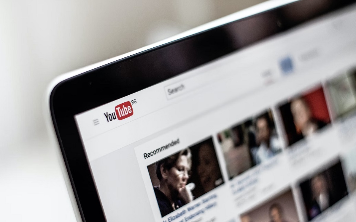YouTube