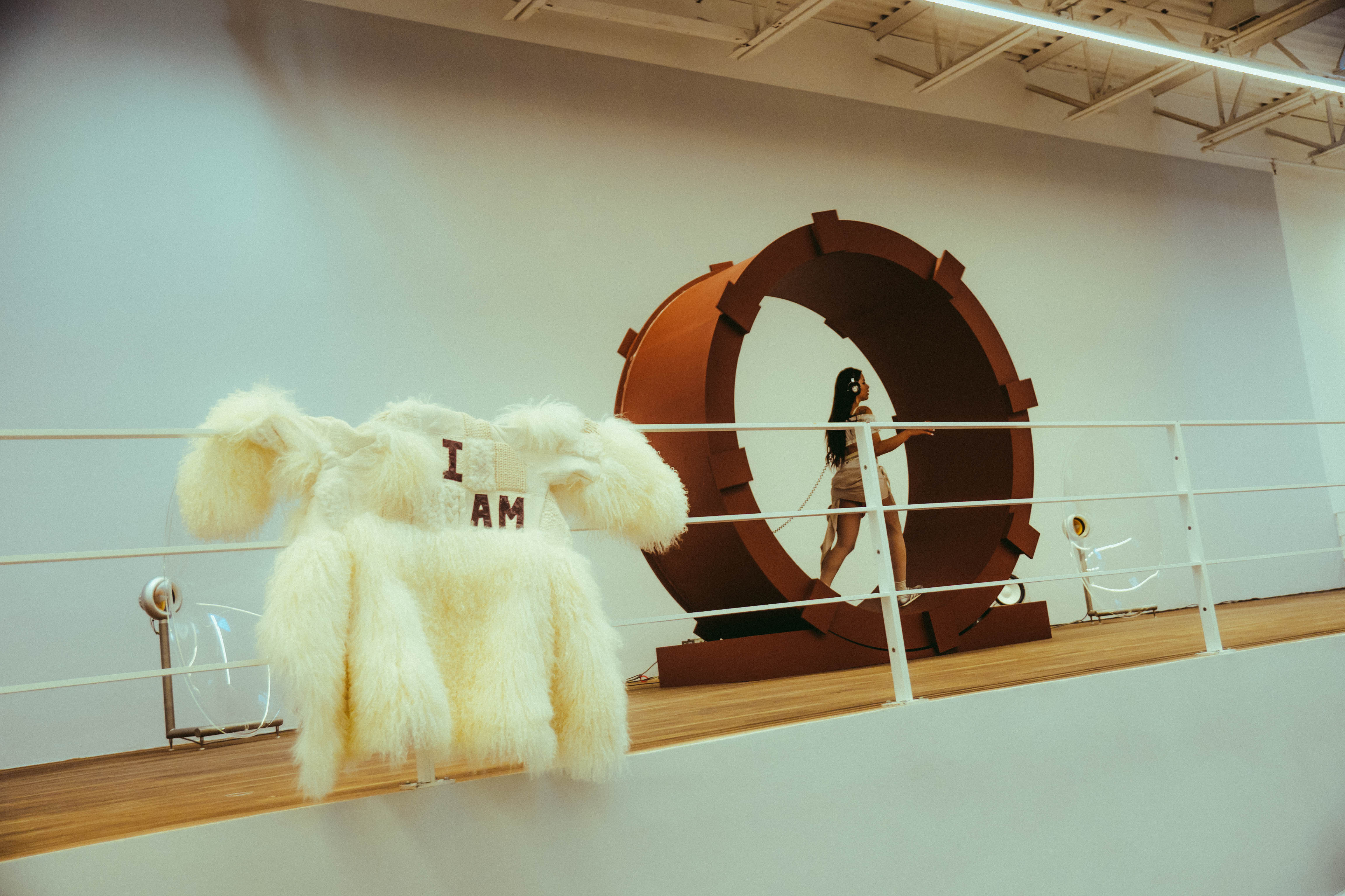 Lexa Gates the wheel