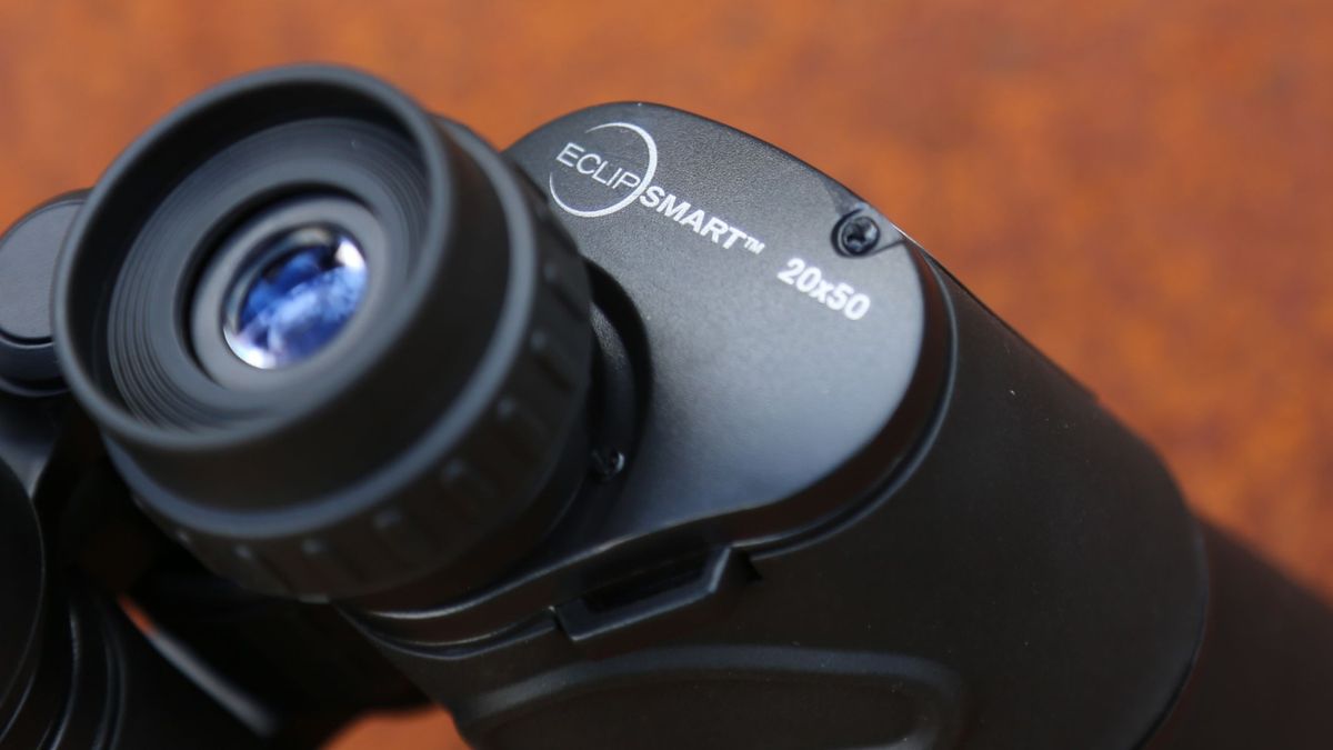 A close-up view of the eyecup on Celestron EclipSmart 20x50 binoculars.