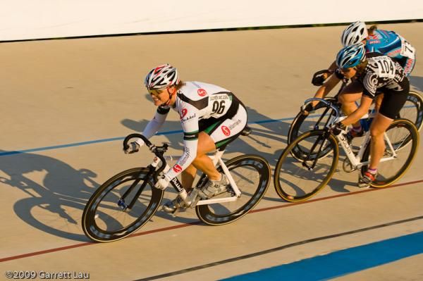 Laura McCaughey leads out the sprint in a Keirin heat.