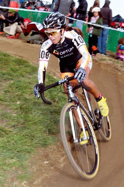 Carmen Small (Optum) maintains second place after the stair section.