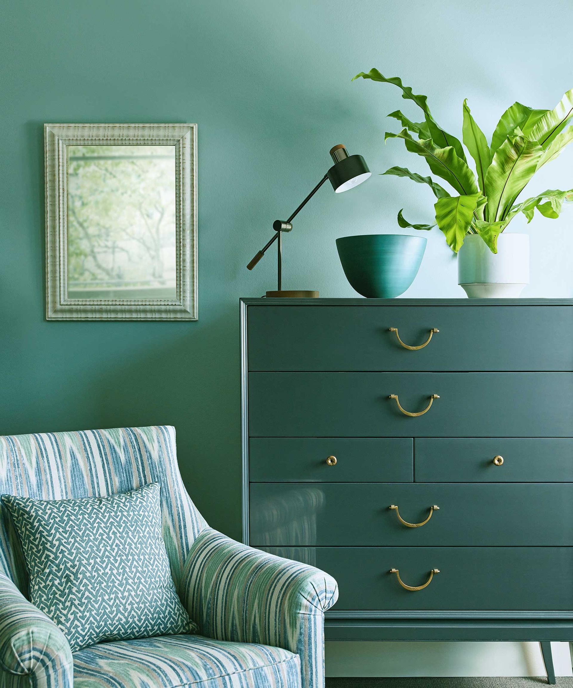 bedroom with closed storage