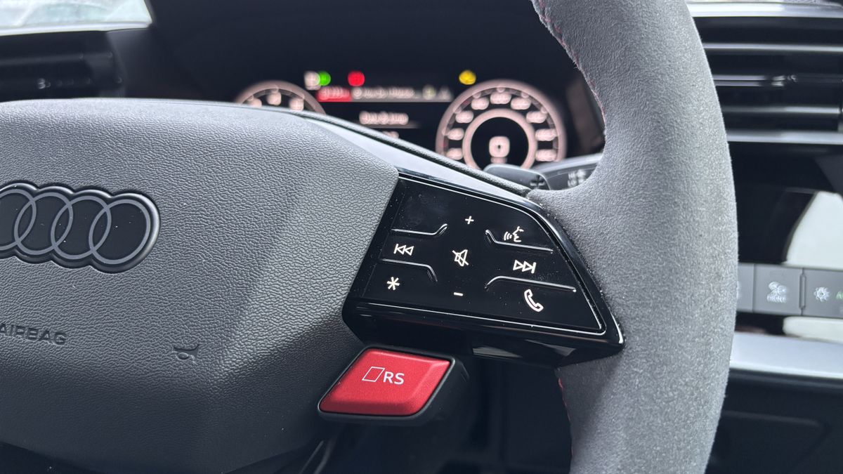 Stilvolle Audi A3 Audio System Bilder