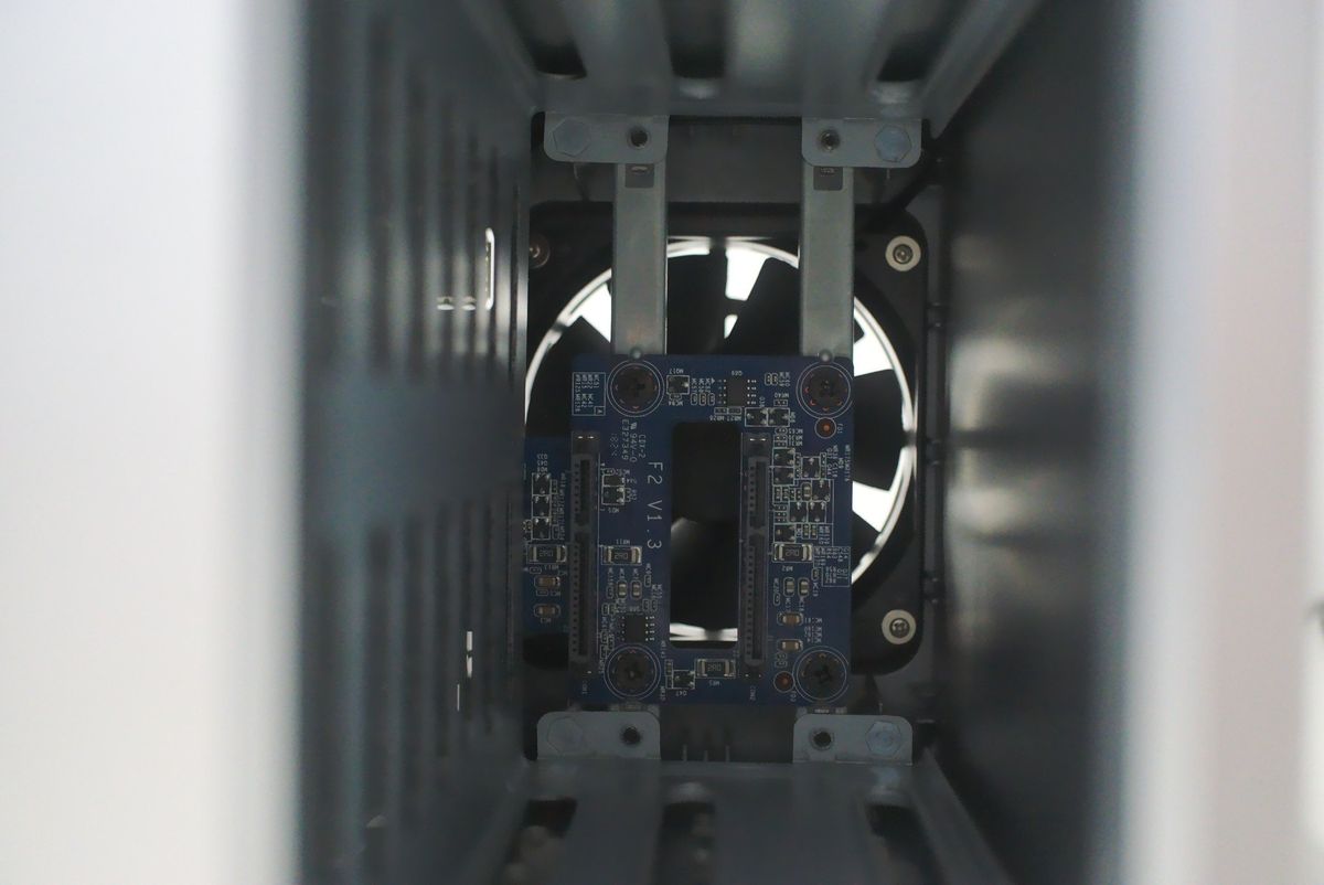 TerraMaster F2-210