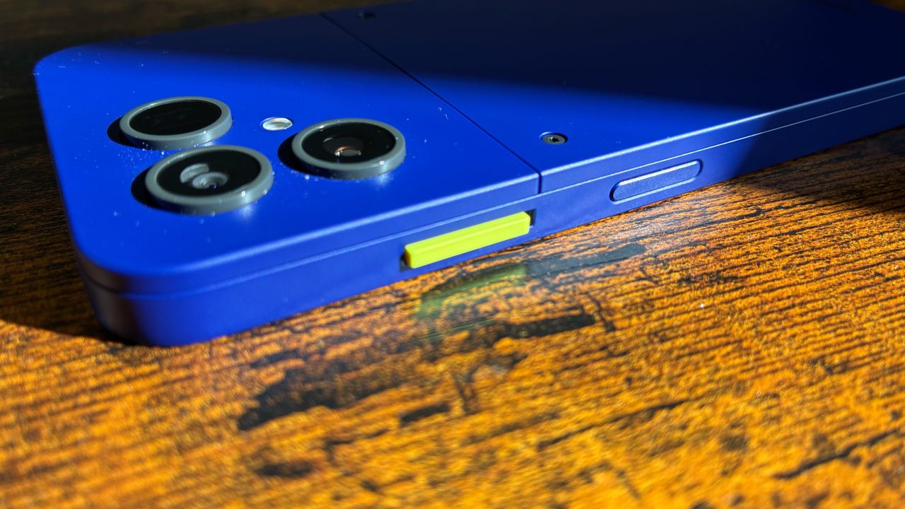 The Fairphone Gen6+ on a desk