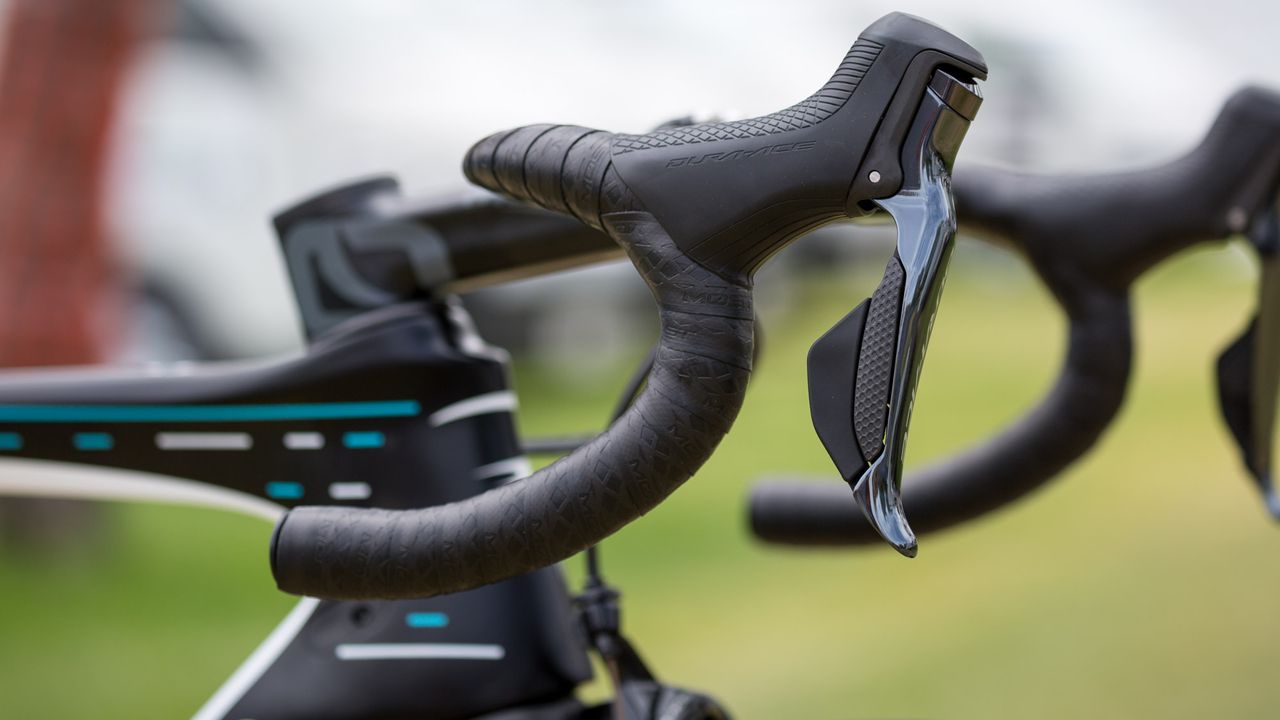 Bernal's cockpit is comprised of MOST components and equipped with Shimano Dura-Ace R9150 shifters