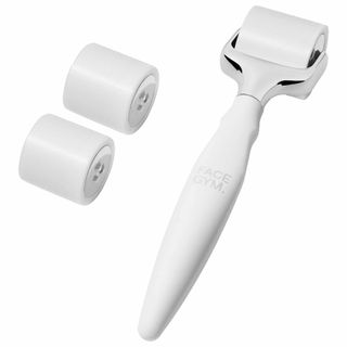 Hydrating Active Roller With Hyaluronic Acid on a white background