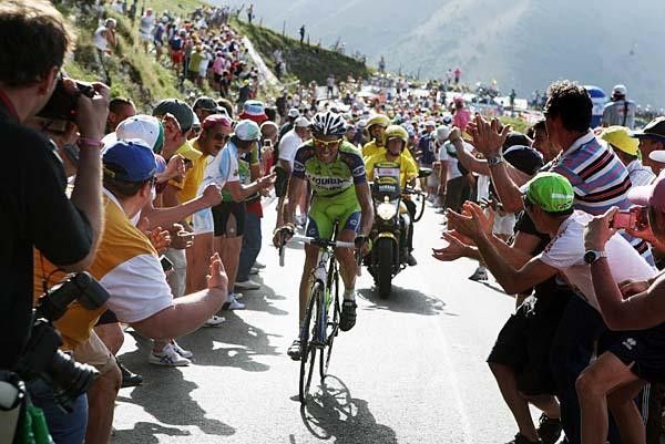 Ivan Basso (Liquigas) pushed the pace again today.