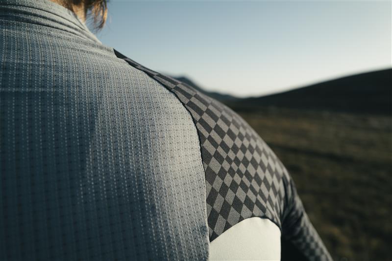 Q36.5 Racing Check fabric