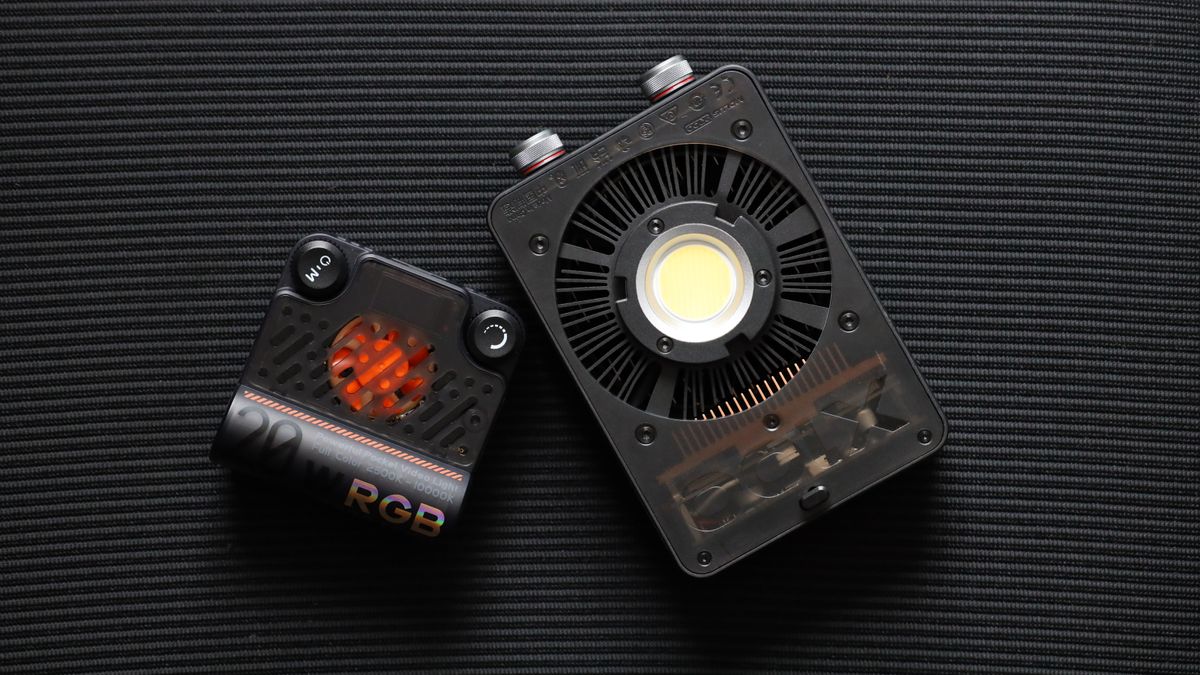 Zhiyun FIVERAY M20C LED panel next to the Zhiyun Molus X100 COB LED