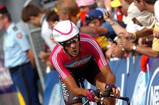 Andreas Kloden while riding for T-Mobile at 2006 Tour de France